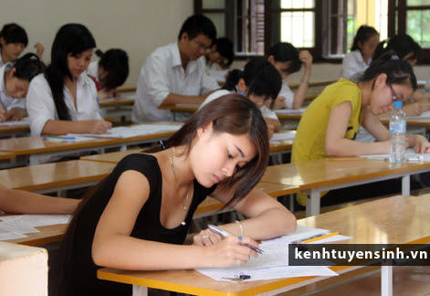 Thi tốt nghiệp THPT có thể tổ chức 2 lần