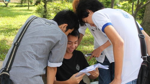 Đóng tiền thật để thực tập ảo