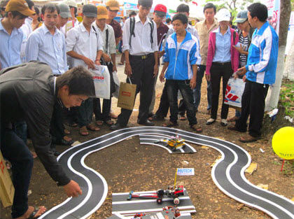 Đại học Huế: Khoa Du lịch, Luật, giáo dục thể chất và phân hiệu Quảng Ngãi