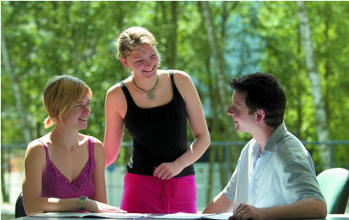 Học bổng du học Anh từ trường Anglia Ruskin University