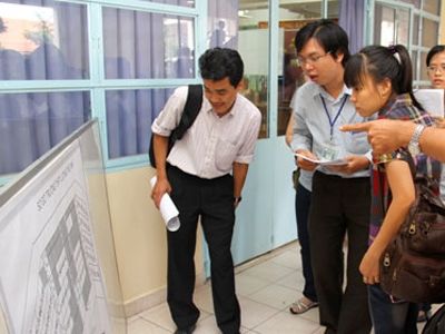 Tuyển sinh vẫn lòng vòng