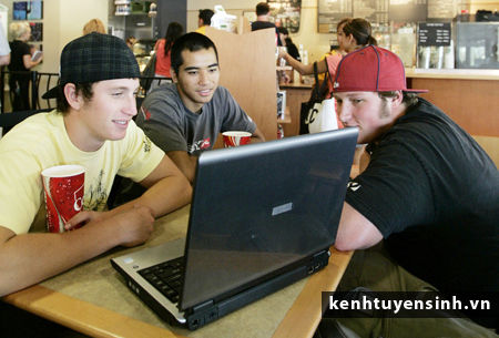 Coursera cung cấp các khóa học online miễn phí toàn cầu