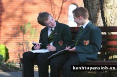 Trịnh Nhật An nhận cùng lúc 6 suất học bổng toàn phần