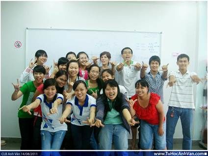 Luyện phát âm, nền tảng giao tiếp tiếng Anh giỏi.