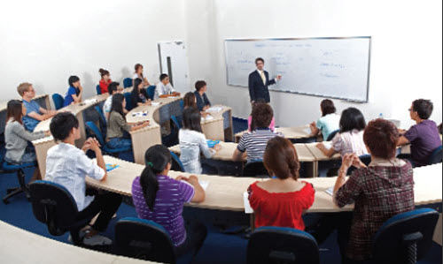 Môi trường học tập chuẩn quốc tế tại IAE