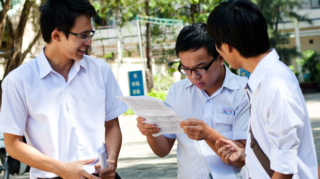 Điểm chuẩn lớp 10 làm học sinh "chới với"
