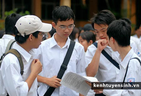 Trượt đại học, nhiều bạn trẻ thiếu bản lĩnh đã tìm ... cái chết