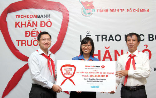 Học bổng Techcombank đến với học sinh nghèo