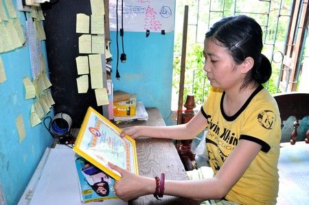 Thí sinh vượt lên số phận để đến trường