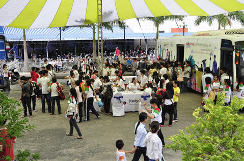 Khám phá thế giới du học Study Bus