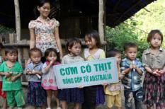 Cộng đồng du học sinh Việt Nam chung sức vì Bữa cơm có thịt