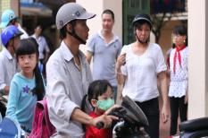 Nở rộ dịch vụ đưa đón trẻ sau giờ học