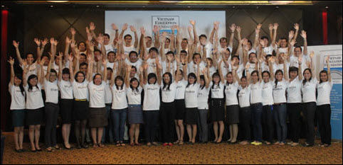 Quỹ giáo dục Việt Nam cấp 40 học bổng toàn phần tại Mỹ năm 2014