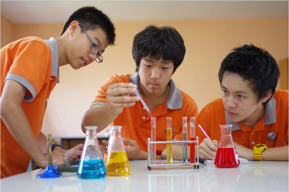 Trường Quốc tế Singapore (SIS) chuẩn bị hành trang du học cho trẻ
