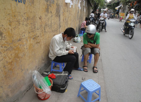 Nguyên nhân dẫn đến sự nghèo của sinh viên