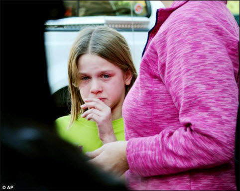 Dawn Lafferty Hochsprung: Hiệu trưởng lấy thân mình bảo vệ học sinh