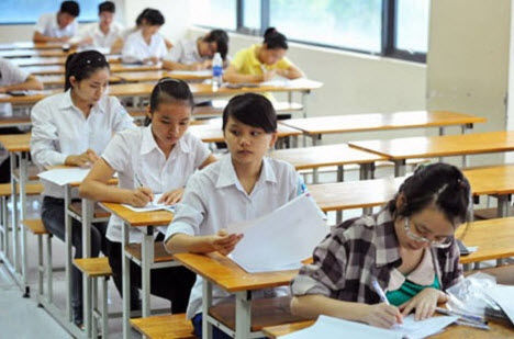 Trường cao đẳng Lạc Việt