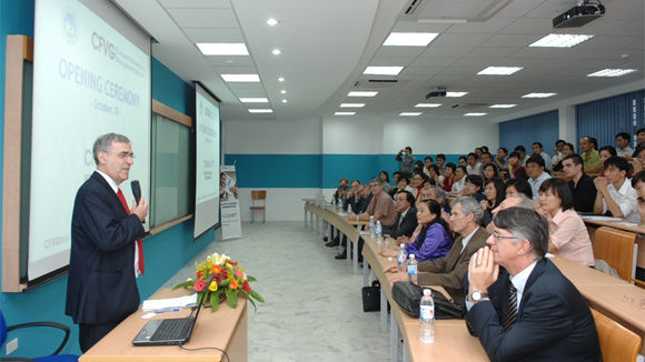 Quá nhiều lý do để dừng tuyển sinh thạc sĩ ở các trường đại học