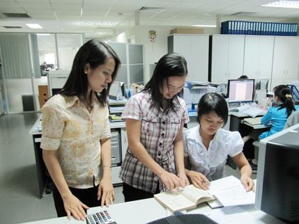 Cử nhân ra trường đi làm thời vụ