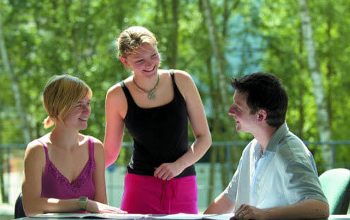 Học bổng IDEAS: Cơ hội du học đại học tốt nhất tại Ireland