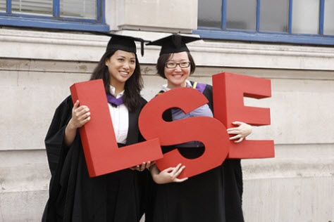 Cơ hội học tập tại Học viện Kinh tế chính trị London