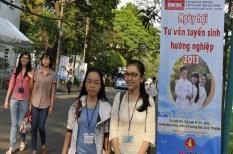 Tư vấn tuyển sinh 2013: nhiều trường tích cực giới thiệu ngành học