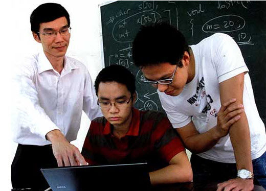 Tiến sĩ trẻ Đinh Bá Tiến và đường tới NASA