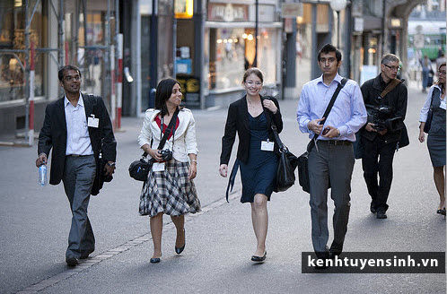 Chi phí du học: Khéo ăn thì no, khéo co thì ấm