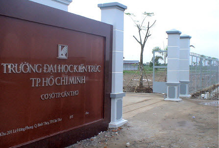 Đại học Kiến trúc TP.HCM công bố điểm chuẩn từ 17-20,75 điểm