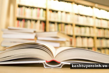 Trung Quốc: phát hiện sách có chất gây ung thư