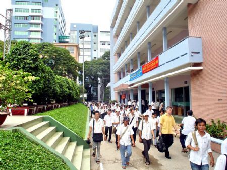 Điểm chuẩn Đại học Công nghiệp TPHCM