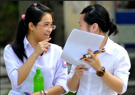 Môn thi tốt nghiệp 2013: Thi môn giáo dục công dân để biết xấu hổ!?