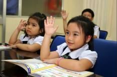 Cho con học trường tiểu học quốc tế và những điều cần biết