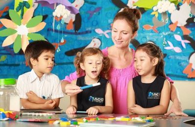 Học trường quốc tế trẻ dễ bị hạn chế tiếng mẹ đẻ?