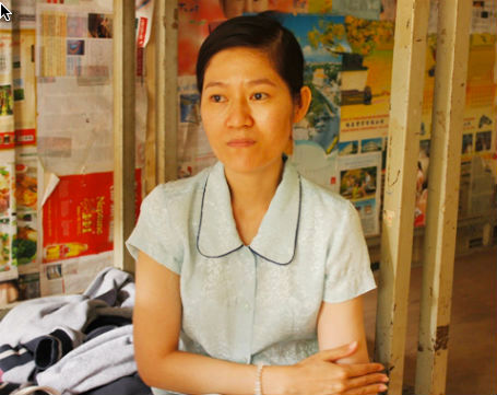 Nữ công nhân quay lại trường sau 14 năm bươn chải