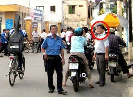 Công an vào cuộc vụ giám thị gạ tình nữ sinh lấy điểm