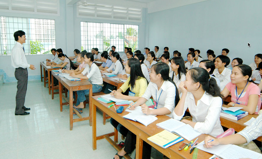 Tỉ lệ chọi đại học Công nghệ Đồng Nai