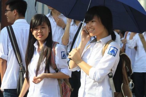 Điểm chuẩn trúng tuyển vào đại học không căn cứ vào tỷ lệ chọi