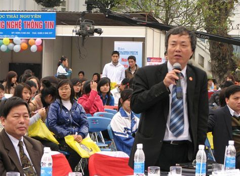 Tiến sĩ Lê Thống Nhất: mách nước bí quyết chiến thắng trong kỳ thi