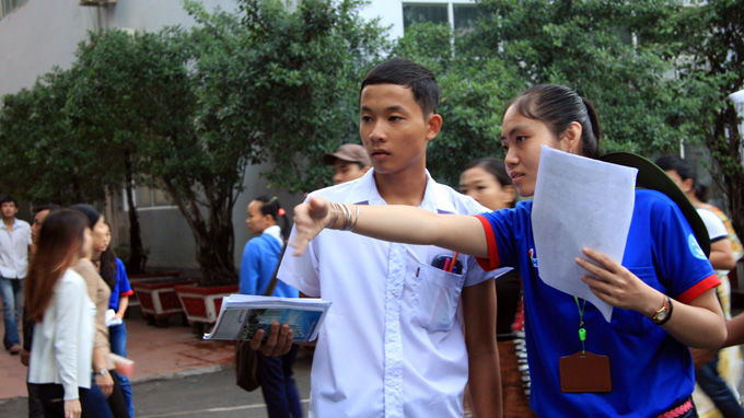 7g15 ngày 4-7, buổi thi đầu tiên kỳ thi tuyển sinh 2013