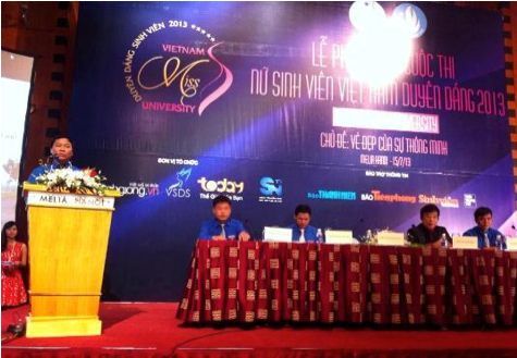 Cuộc thi nữ sinh viên Việt Nam duyên dáng năm 2013