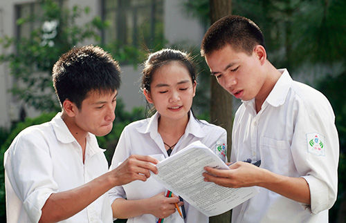 Điểm chuẩn khối A Đại học Luật Hà Nội tăng lên 4 điểm