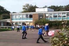 Tham khảo giờ học của 55 quốc gia