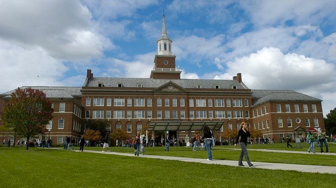 Du học Mỹ có bị giới hạn về độ tuổi hay không?