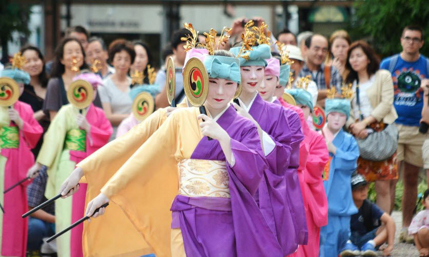 Du học Nhật Bản hay học tại Việt Nam vui hơn?