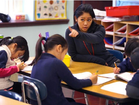 Học sinh gốc Việt ở Mỹ được quan tâm hơn