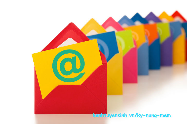 Kỹ năng viết email cũng cần phải được rèn luyện