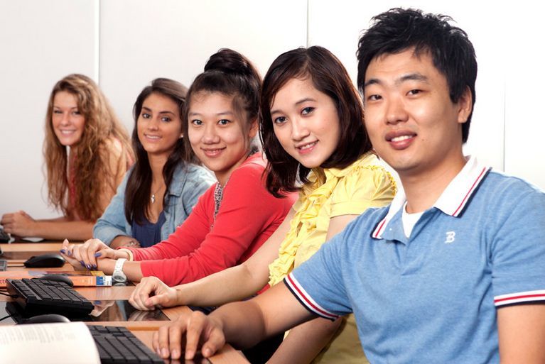 Thông tin các chương trình học bổng du học hấp dẫn đầu năm 2014