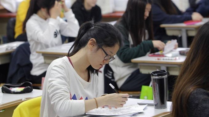 250 suất học bổng từ chính phủ Australia năm 2015