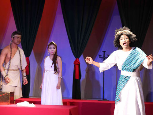 Nên xét cơ chế riêng cho các trường nghệ thuật